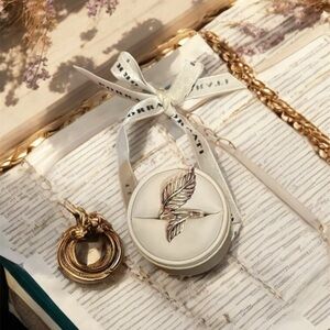 NWOT Sterling Silver Leaf Ring